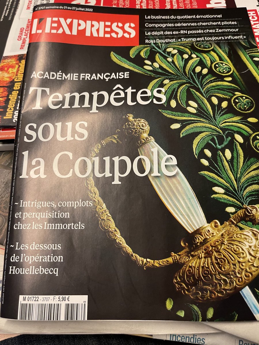 YvesPDB's tweet photo. Il y a 3 à 4 ans que je n’avais pas lu l’#Express ! Ce journal créé par #JJServanShreiber qui avait accompagné avec #Lecanuet mon engagement en politique est tombé si bas ! Rien pour accrocher ! L’ennui! Sans ligne directrice ! Manifestement proche du cimetière des journeaux https://t.co/ONtLDH9GzZ