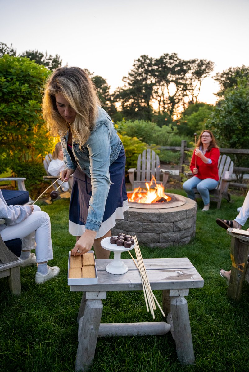 seescandies's tweet photo. We partnered with @ciscobrewers to create a VIP candy and drink pairing experience and toasted some Scotchmallow S'mores at #CBCSummerHouse in Nantucket. S'mores, Brittles and beer…what’s not to love?🤍 A special thank you to @julieannflorio for capturing these special moments✨ https://t.co/b6hY3qWoxZ