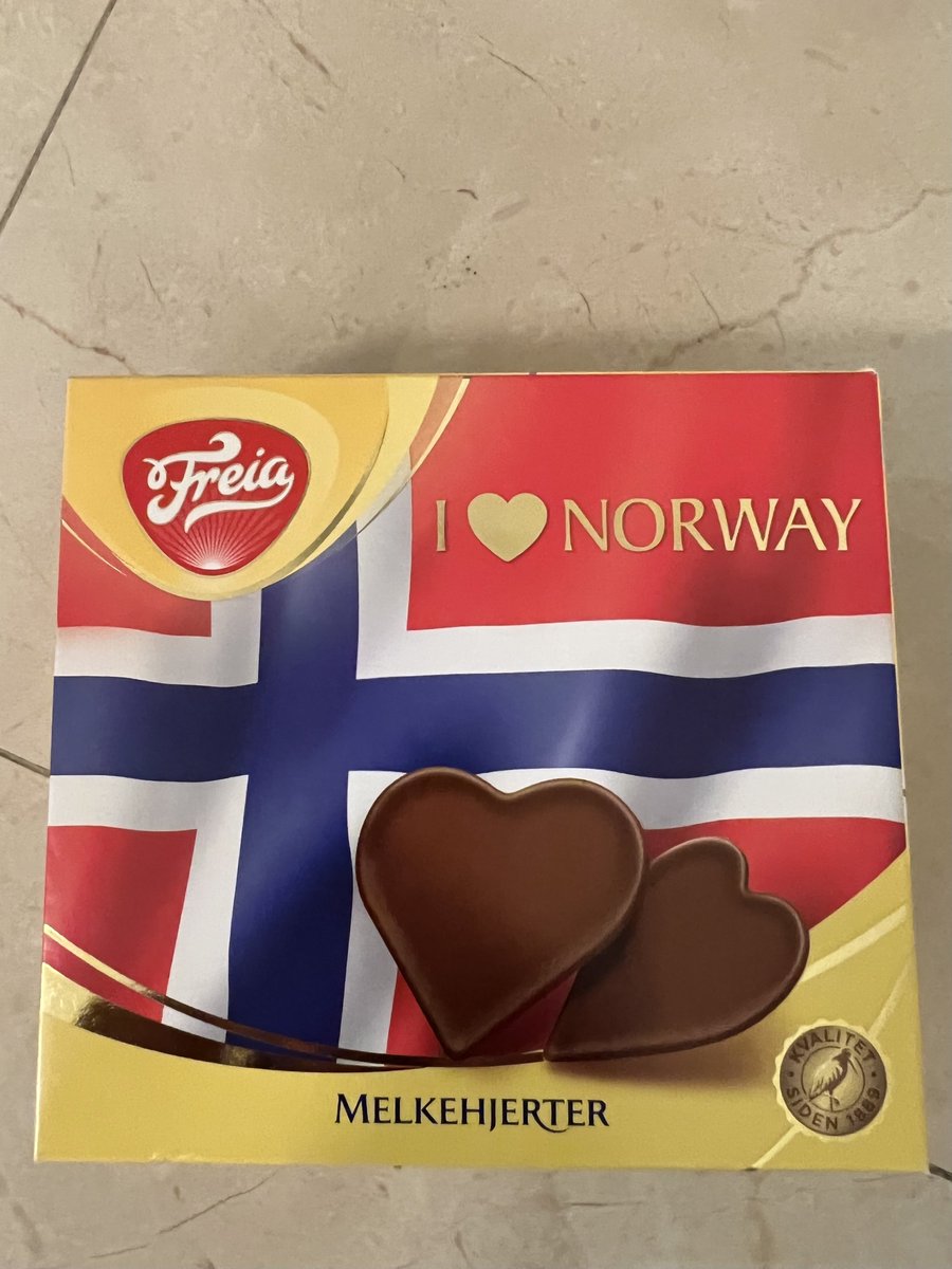 لزوار النرويج 🇳🇴🇳🇴
لاتطوفون هذا النوع من الشكولاتة
لذيذة جداً