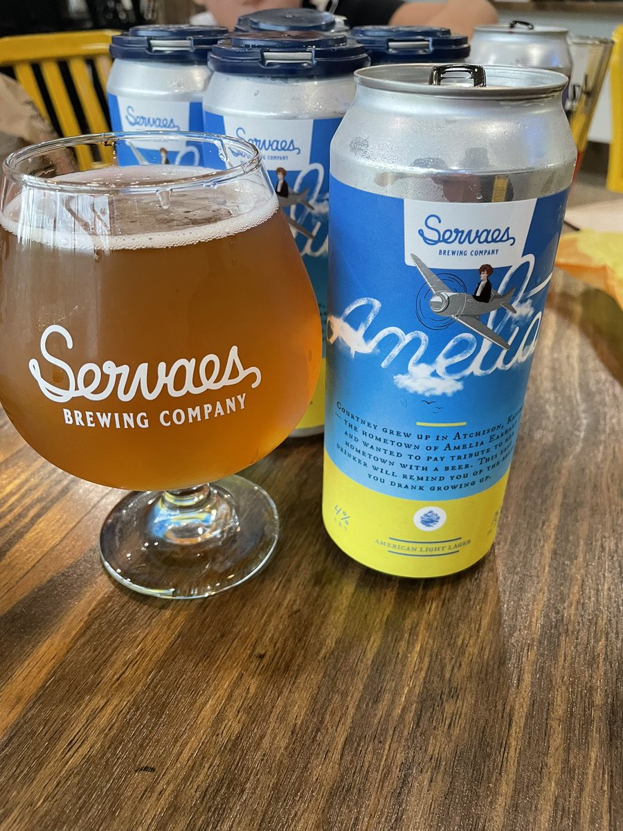 wags98's tweet photo. Celebrating #AmeliaEarhart ‘s Bday @ServaesBrewCo #BrewedByAGirl #AmeliaEarhartDay #amelia #womanAviator #atchison @CityofAtchison #HappyBirthday #JOCoAleTrail #AEFest #JoCoBrewery https://t.co/FogPp9Vdmb
