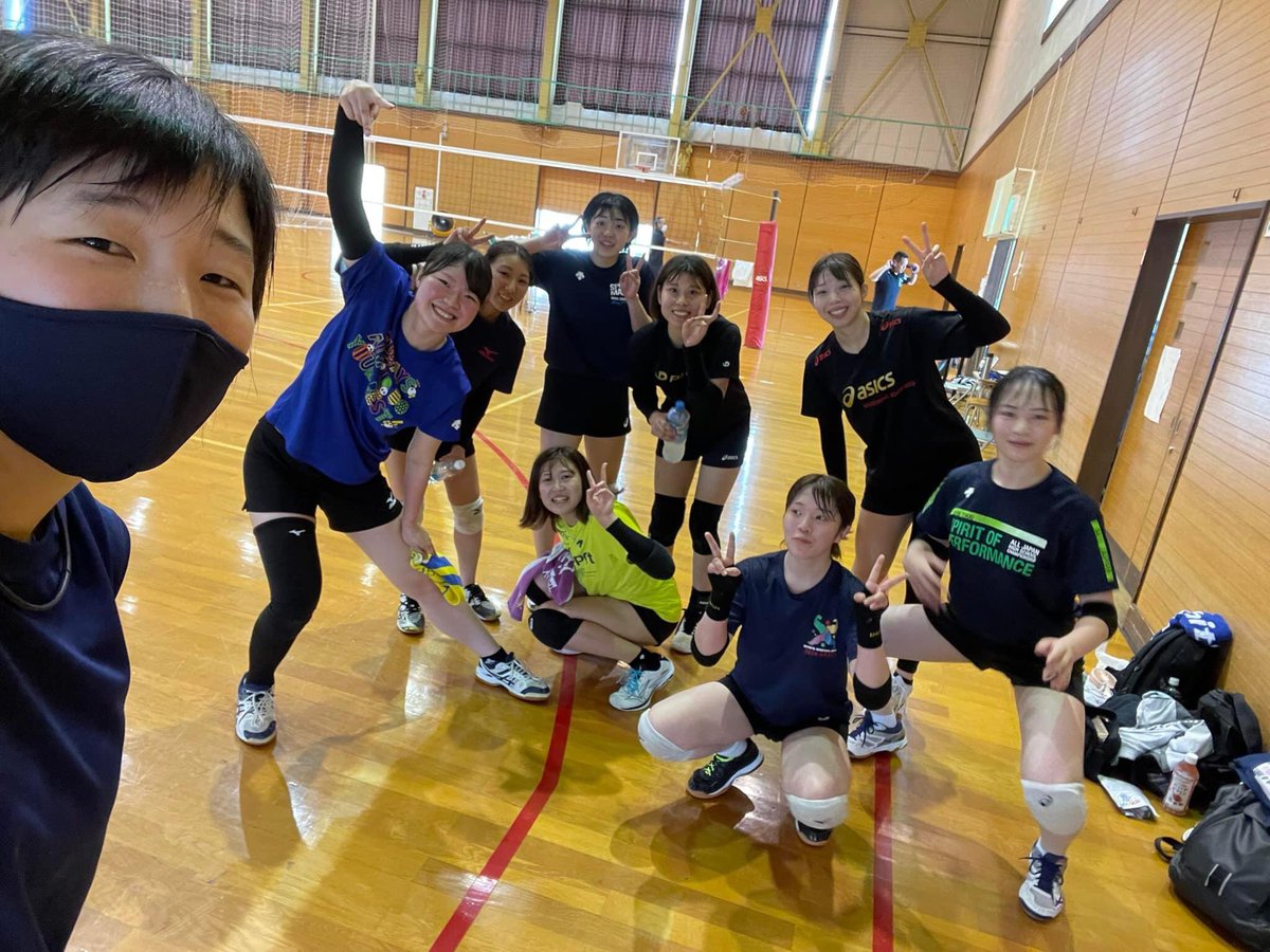 みんな、練習お疲れ様！！
男鹿は思った以上に涼しかった👹

組み合わせも決まったし頑張ろ！！
楽しく、個々が輝くバレーボール🏐

#秋田県#成年女子#バレーボール#ミニ国#秋田県代表#バレーが好きな集まり🤣