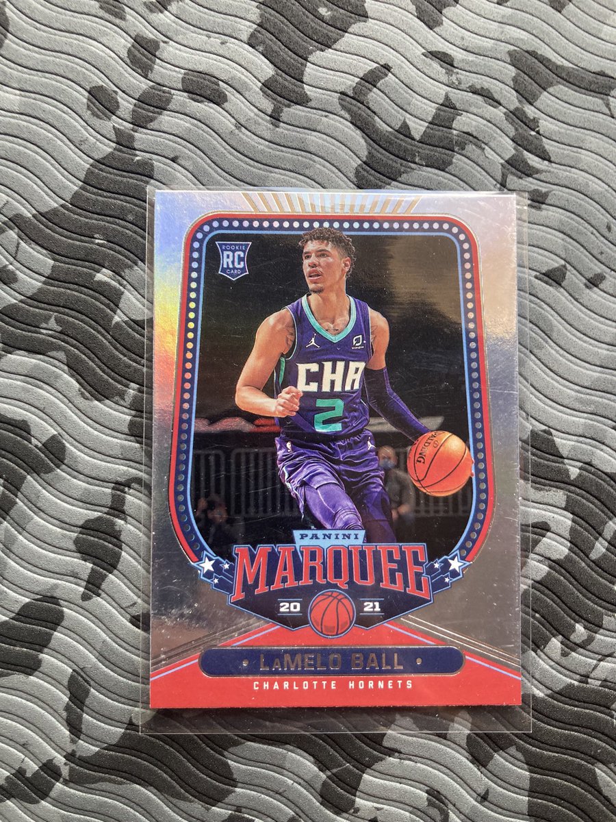 TyRoboCards's tweet photo. LaMelo lot $20 HobbyConnector @SportsSell3 @sports_sell https://t.co/FJTcGkhggL