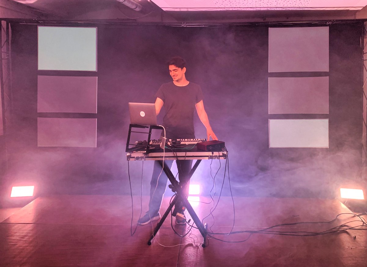 morphe_visuals's tweet photo. Just before @343labs Showcase at Riverside Studios Berlin 🎛🎥🎚

// Stage Design | Production // https://t.co/wpSBew6IvM
