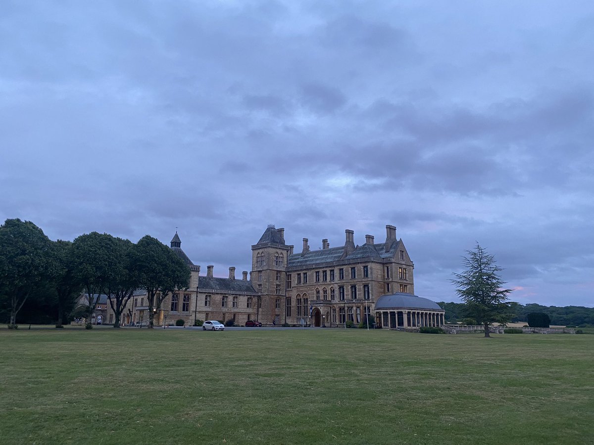 Looking forward to welcoming the youth leaders tomorrow to #FALA22! 

They have an incredible week of activities planed to support their development🤩💡