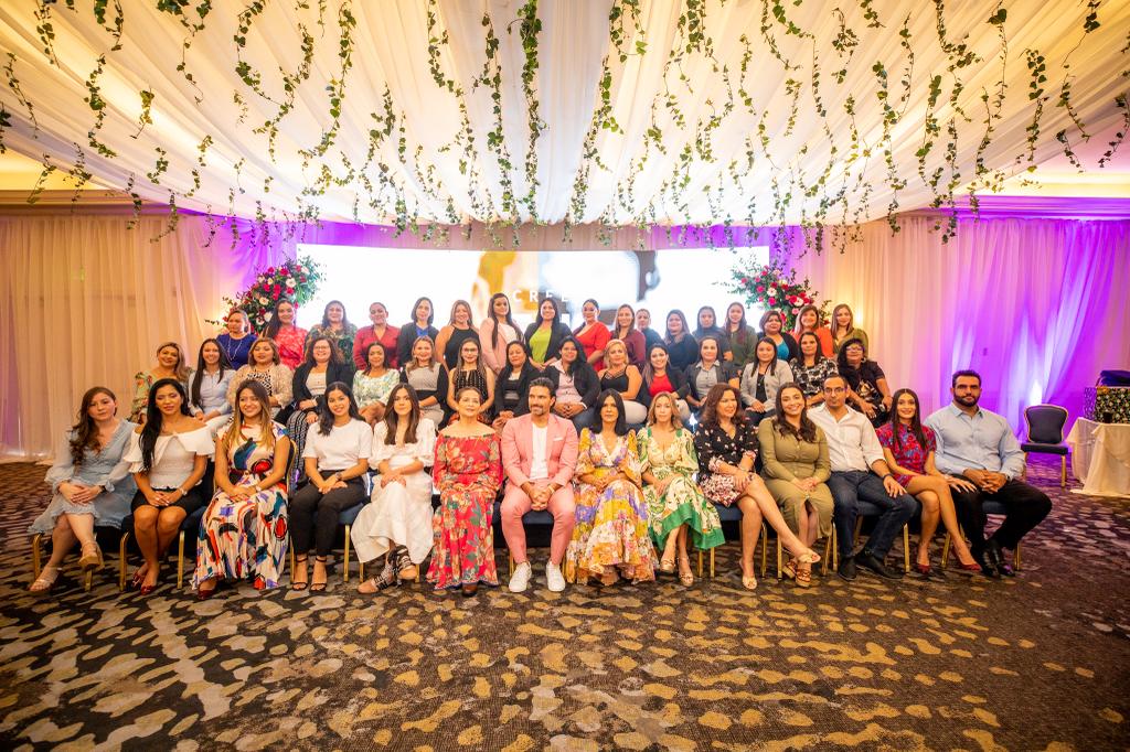 Roxana López 🇸🇻 tweet media
