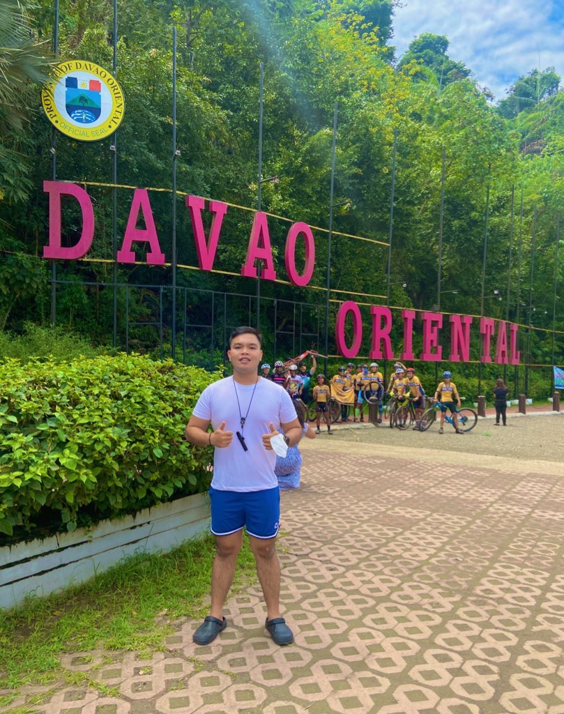 ChefKentoy's tweet photo. Sana sa susunod na pagbalik ko may kasama na ako 💕
#DavaoOriental #WellSpentWeekend https://t.co/WsHeq2mLoY