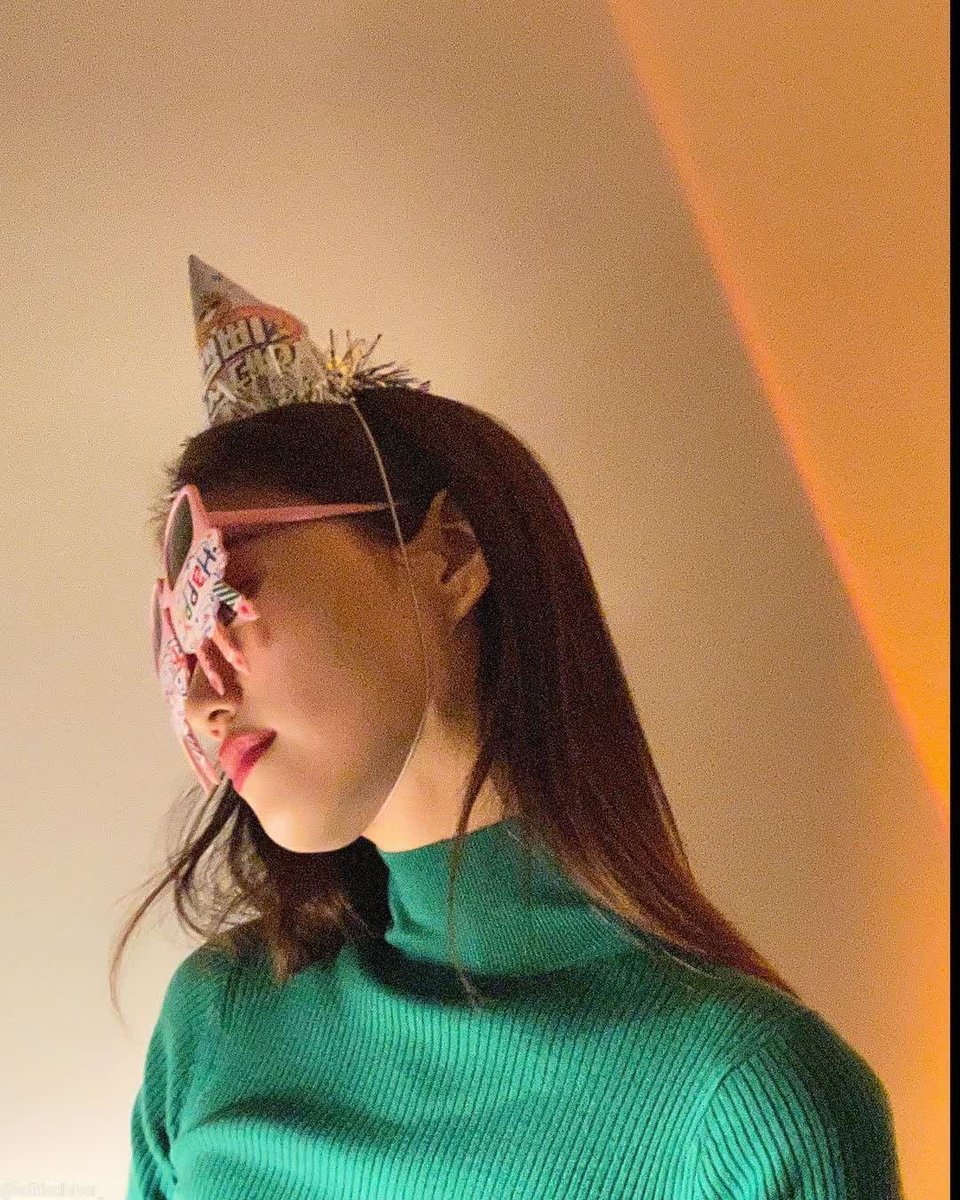 ❄ #KimDoyeon #김도연 #WekiMeki #위키미키 <a href="/WekiMeki/">WekiMeki 위키미키</a>