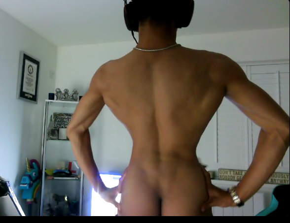 KobyDutton's tweet photo. 2 BACKS 1 PIC https://t.co/KufWYMVo0v