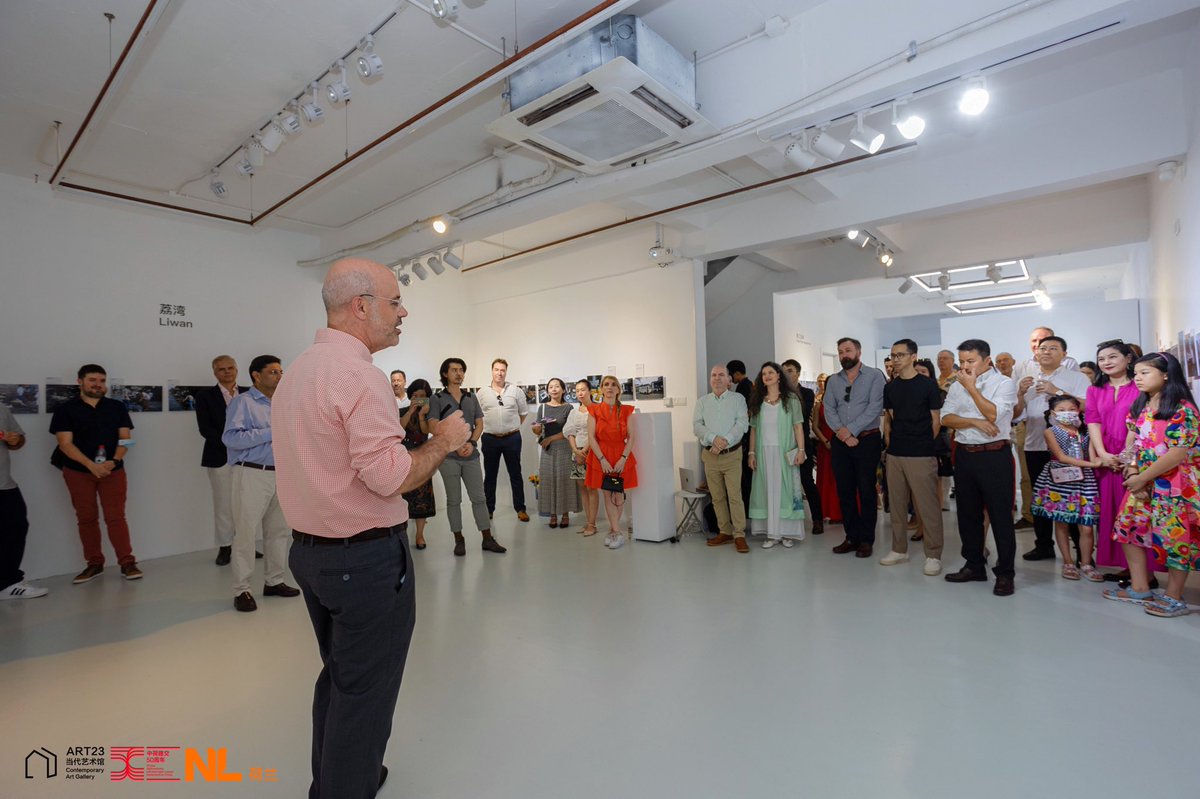 Opening of the exhibition Guangzhou 1985 through a Dutchman's lens - great photos by Aad van der Drift @DutchCulture <a href="/NLinChina/">Embassy of the Netherlands in Beijing</a>