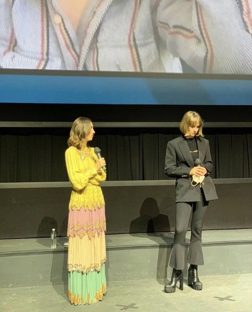 dailymayahawkee's tweet photo. i would like to see maya hawke in this again… the suit…the shirt….the boots…she served that night https://t.co/GGFVTToOsC