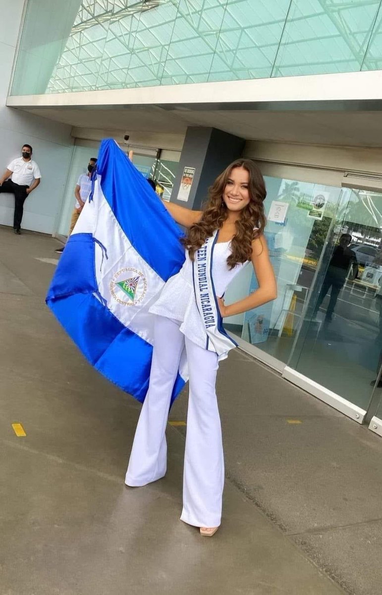 ClsNicaragua's tweet photo. #24Julio

#LeylaniLeyton rumbo al país #Centroamericano #ElSalvador para representar dignamente a #Nicaragua  en el MISS TEEN Mundial a celebrarse en dicho país. 

#4319FuerzaDeVictorias #NicaraguaLinda #VivaElLibertadorBolivar https://t.co/9t1CwDn1G5
