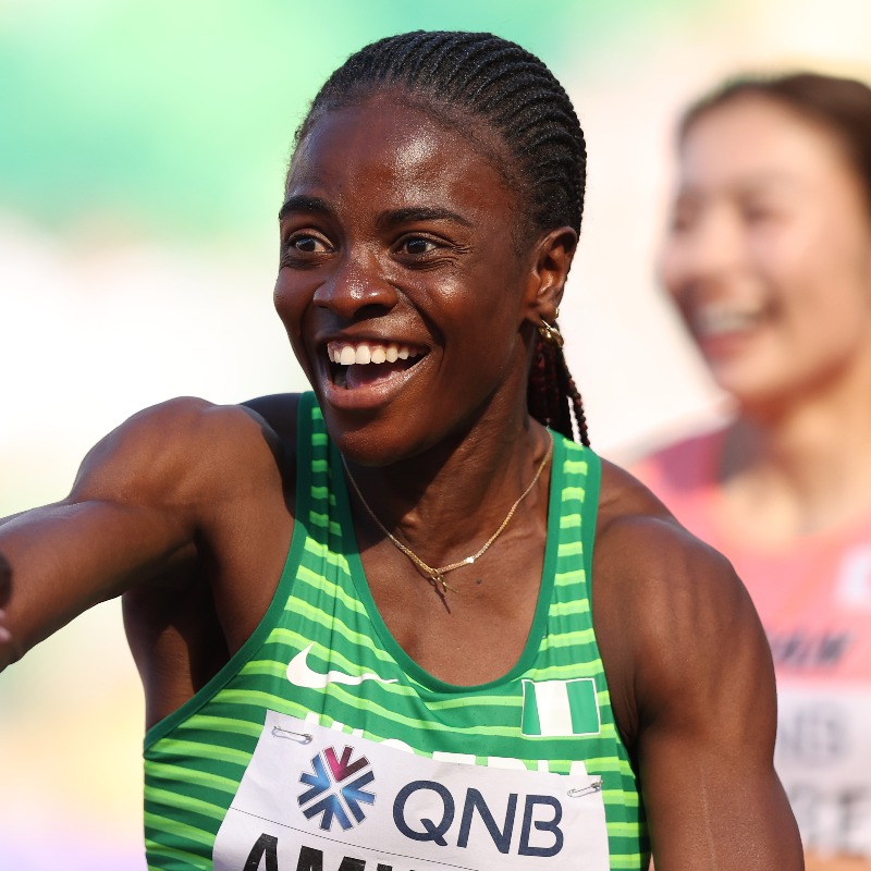 WorldAthletics's tweet photo. FLASH: Tobi Amusan 🇳🇬 speeds to a 12.12 (0.9m/s) clocking in her semifinal to break the world 100m hurdles record at the #WorldAthleticsChamps 👇