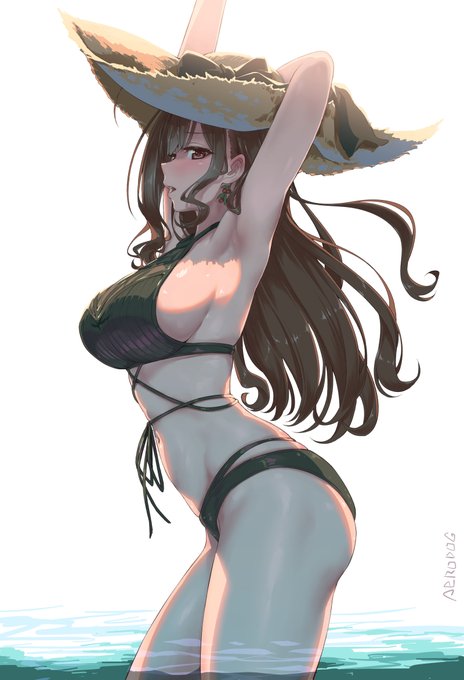 千雪さんのお尻に抱きつきたい 