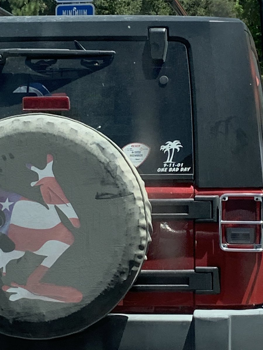 missgeenus's tweet photo. absolutely losing my mind over this cars stickers https://t.co/D2nsAY5OkU