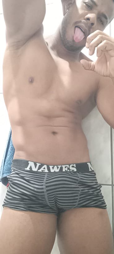 ramon23cm's tweet photo. boa noite 😝❤️, descansar agora pq amanhã tem muito conteúdo pra gravar pra vocês! 😍🤩 https://t.co/oqYM3oKZcZ