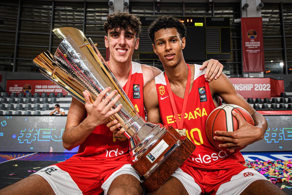 Pitt Basketball tweet media