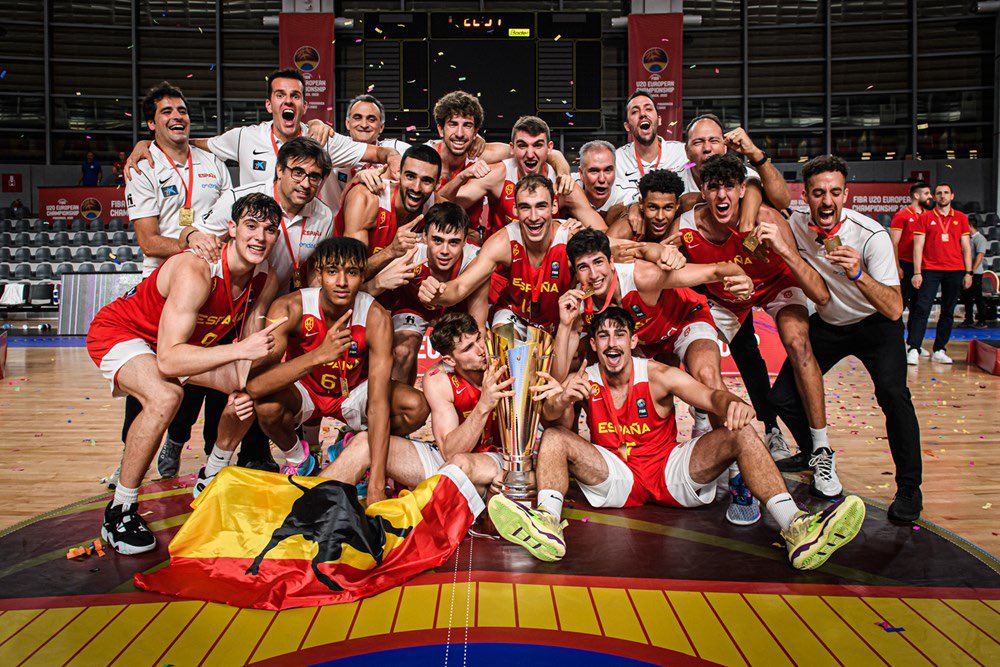 Pitt Basketball tweet media