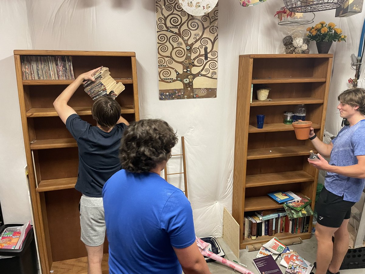 Bulky_Babes tweet media