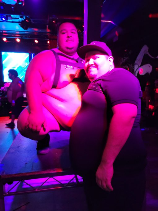 Here at @ChubUsa . Finally got to meet this sexy man. @Salem_superchub https://t.co/OWaB16jafQ