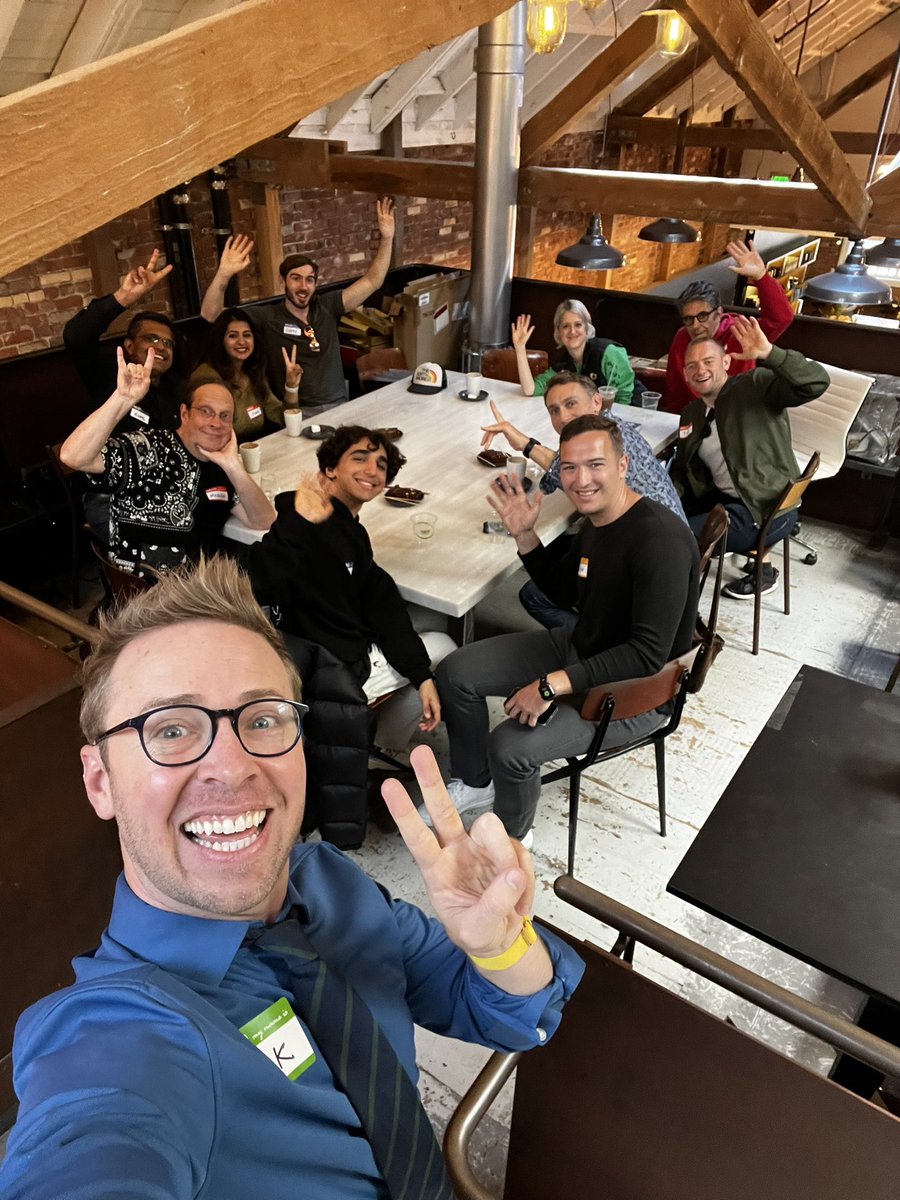 nickgraynews's tweet image. Name tags- even for casual social gatherings- is a hill that I will die on 😂
I hosted some friends in SF today. We had name tags and icebreakers to help create new connections.
Best practices on social name tags here ➡️ party.pro/nametags/