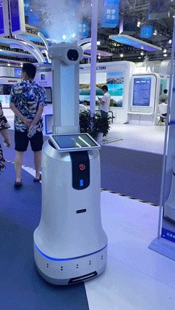 JerryWa65429814's tweet image. iBen Robot was invited to participate in the 5th Digital China Summit #ibenrobot #robotics #servicerobot #disinfectionrobot #AI #summit