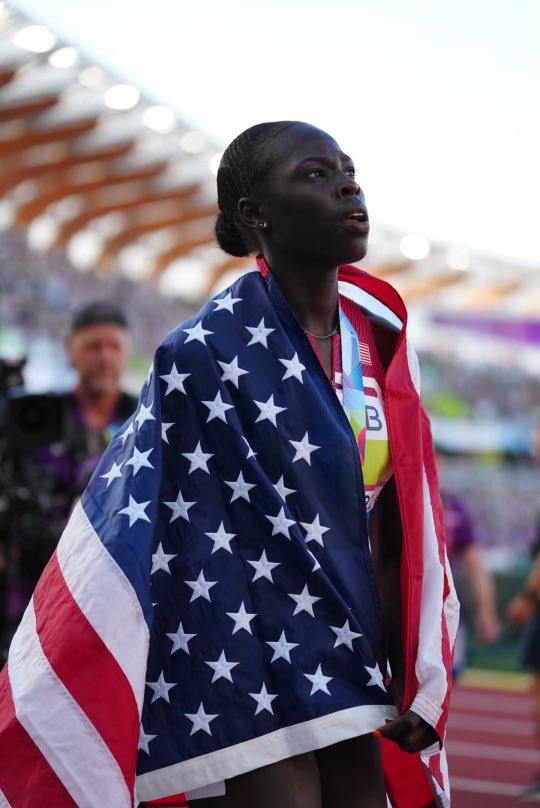 CitiusMag's tweet photo. She hasn’t lost an 800m in over two years. She already has World and Olympic golds. She’s 20 years old.
 
@athiiing is just getting started. https://t.co/M6VMxStAYo