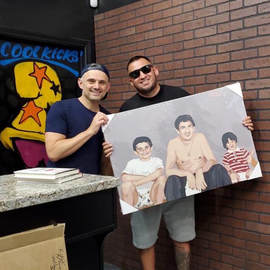 jay_donskies's tweet photo. @garyvee @ajv https://t.co/TyfO64bttr