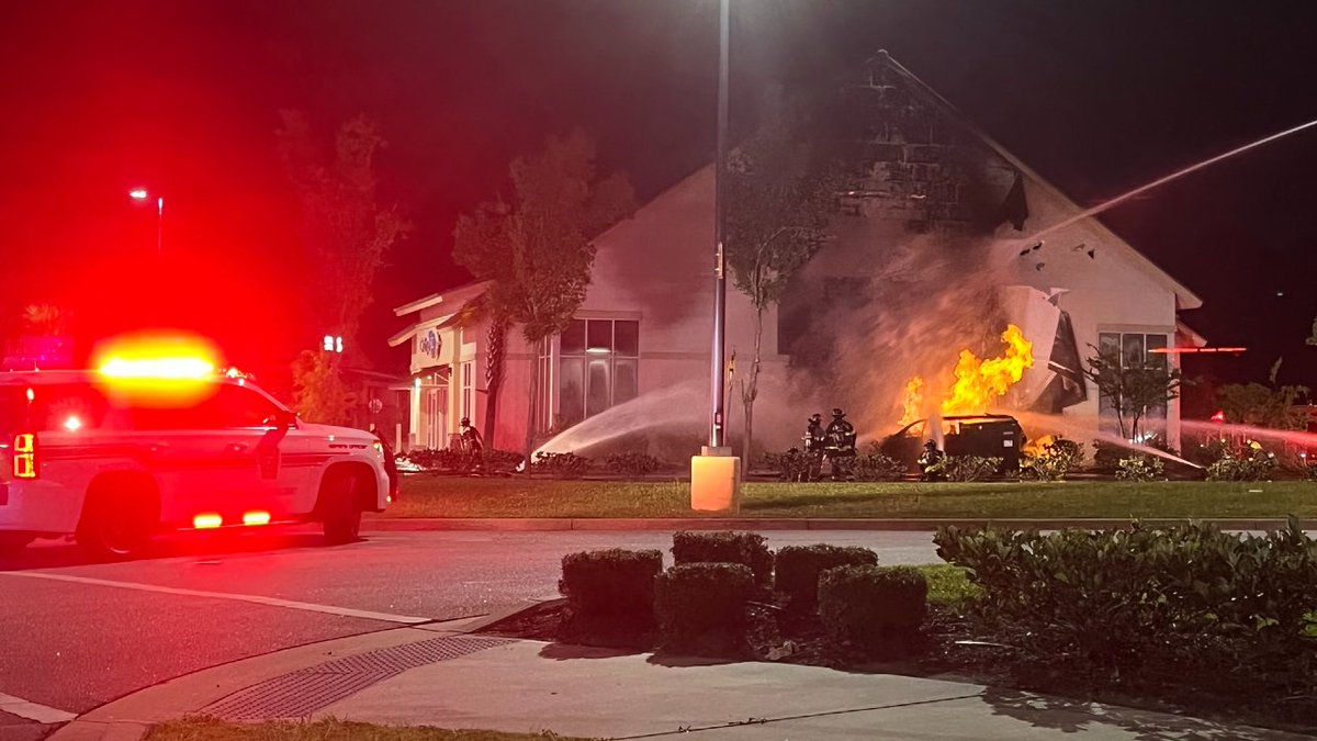 wmbfnews's tweet photo. #BREAKING: Crews with the Myrtle Beach Fire Department are at the scene of a fire caused by a vehicle crashing into a building's gas line on Walton Road. 

No injuries were immediately reported. https://t.co/X9SuZQ0bBP https://t.co/6b1YyaCfa1