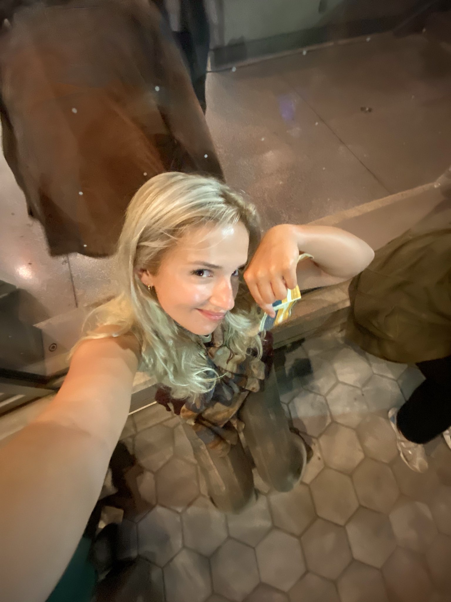 Nia On Twitter cheeky Little War torn Refugee Moment I Give Her A 