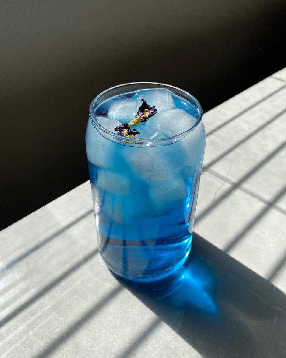 Try our Blueberry Butterfly Tea!🦋🍵🌟 ultraviolet.la/butterfly