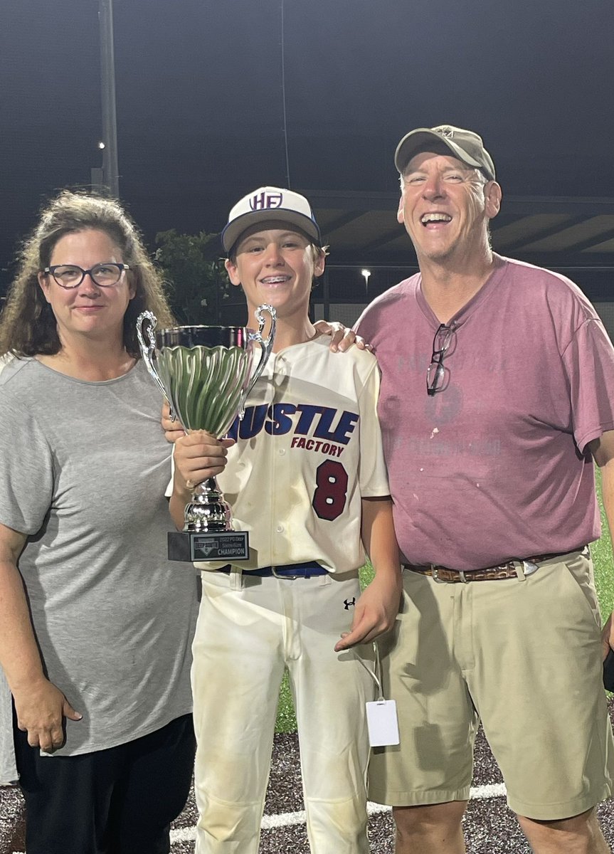 MarchDoran1's tweet photo. Undefeated - Perfect game deep south elite tournament.  What a way to end the summer! @hfsportscomplex @wcsfhscoachwhid @FHSAdmBaseball @patrickdoran175 https://t.co/MUxeWD4Gls