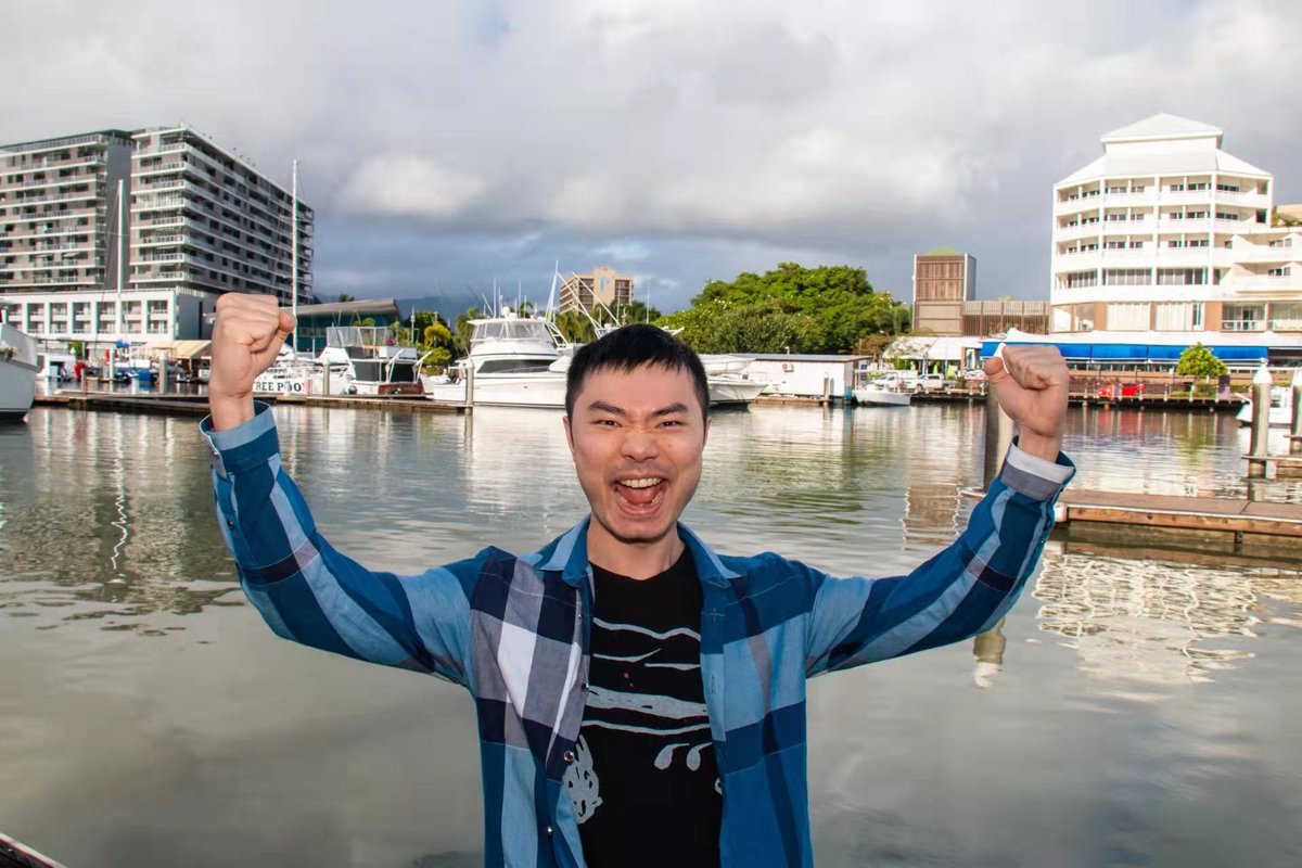 Huge congrats to @VenomsLab grad student Shaodong Guo on passing his #PhD oral examination! It has been a tremendous privilege to mentor Shaodong on his PhD journey investigating the potential of #SpiderVenom #Peptides as #EcoFriendly #bioinsecticides. #proudPI 👏🥂🎉🕷️