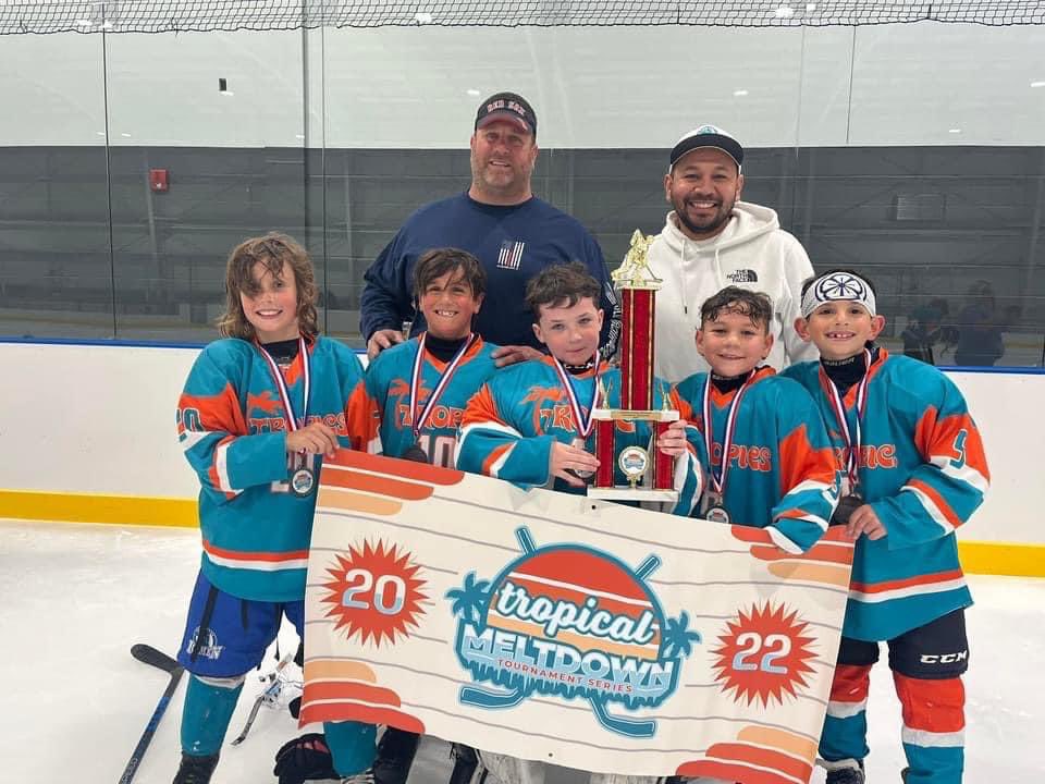 Icemen boys representing at the Tropical Meltdown and taking home some hardware! Congratulations Lucas, Ryan, James, Declan and Joey. Also a congratulations to Coach David and Coach Rick! Great work👏🏻