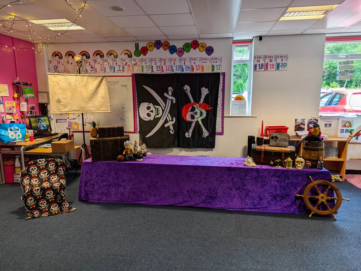 DanTasticEdu's tweet photo. Such wonderful feedback from Walmsley Primary! ❤️ 

Our full school spectaculars allow every year group from EYFS to Y6 to have their own age appropriate experience on a school wide topic 🥳

If you want to book a full school spectacular then send us a message to book a date 😊 https://t.co/FT4IlK6WQE