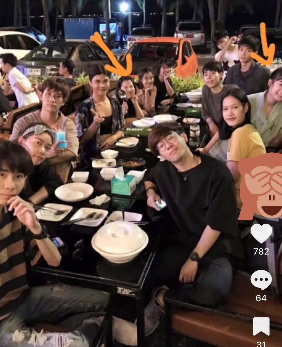 คนมีเเฟนเค้าเข้าใจความรู้สึกนี้ ตอนเราคบกันกับเเฟนเพื่อนของเราจ้องแฟนเราอยู่ พอเราไม่ได้ยืนอยู่ตรงนั้นกลายเป็นว่าเพื่อนของเราไปยืนเเทนที่เรา  ละไม่ต้องพิมพ์นะว่าก.กับอ.ไม่ไ้ด้ป็นเพื่อนกัน #อุงเอิง #เก๋ไก๋