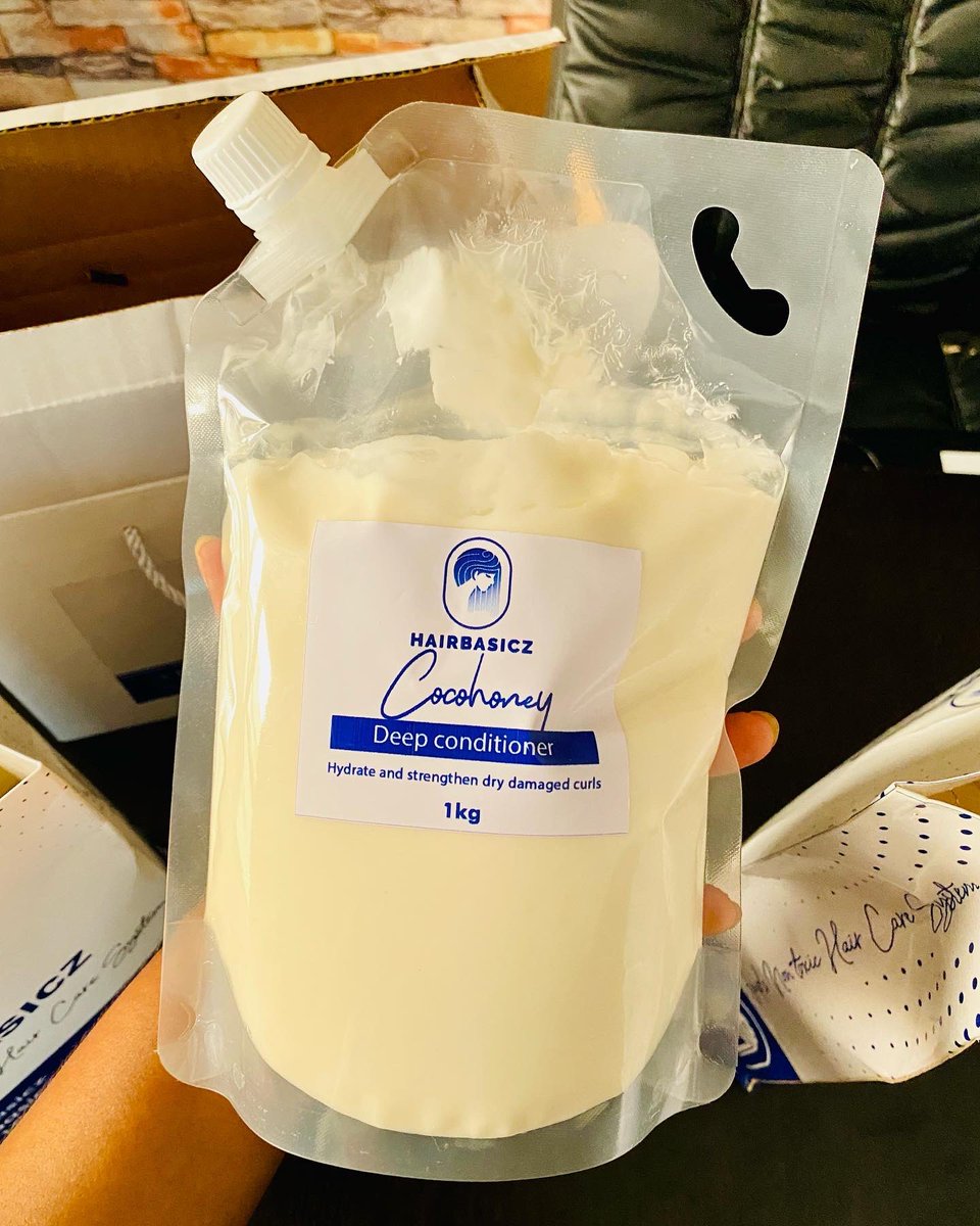 hairbasicz's tweet image. Buying in a jar or want to reuse your old jar? You chose 😁✌🏼#deepconditioner #refillpack #jumbosized #onelitre