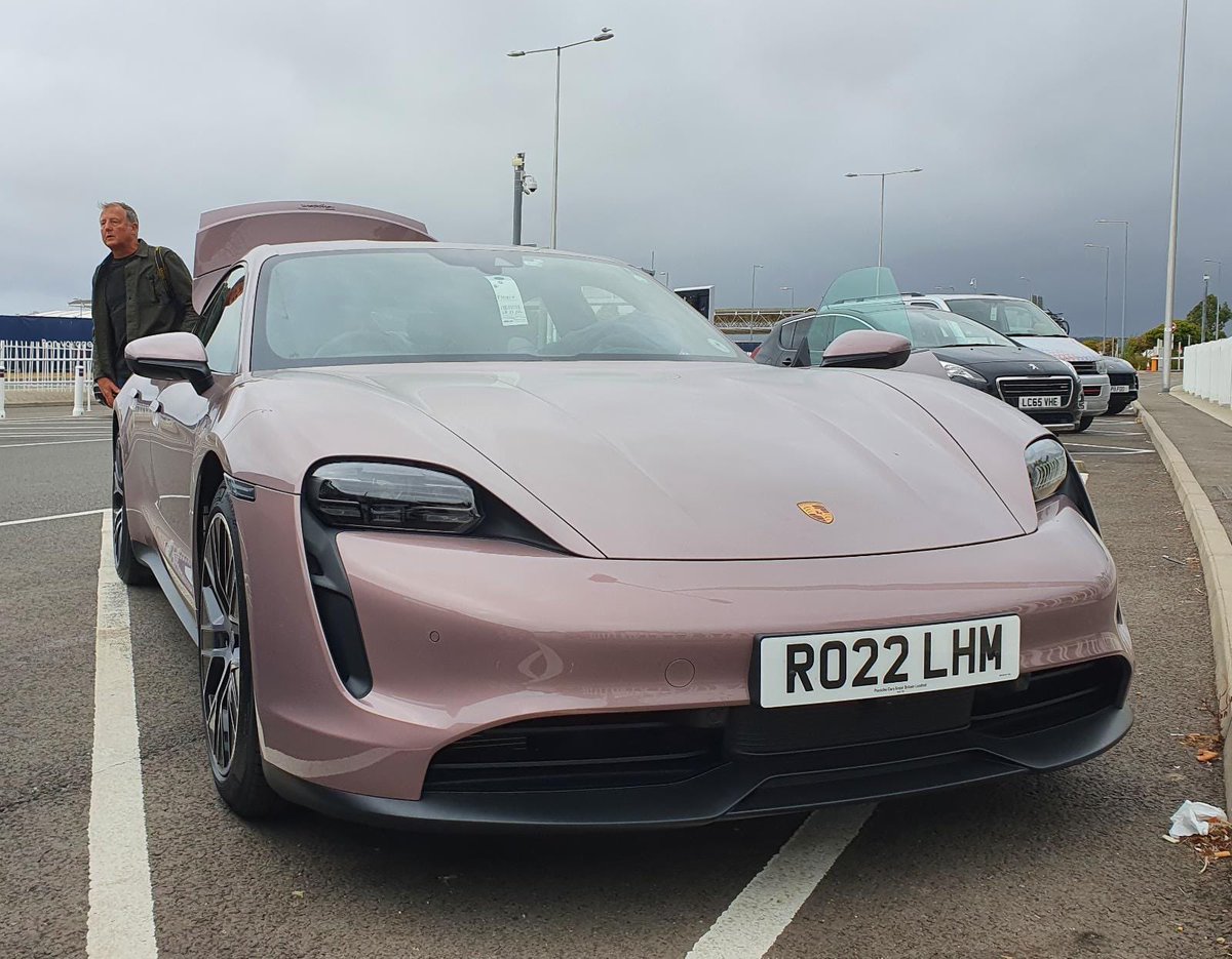 How easy is it to go on a European drive holiday in an electric vehicle? Well, that’s what we’re going to find out by seeing how many countries we can visit in 24 hours in this Porsche Taycan. Make sure to follow our thread to see how we get on …
