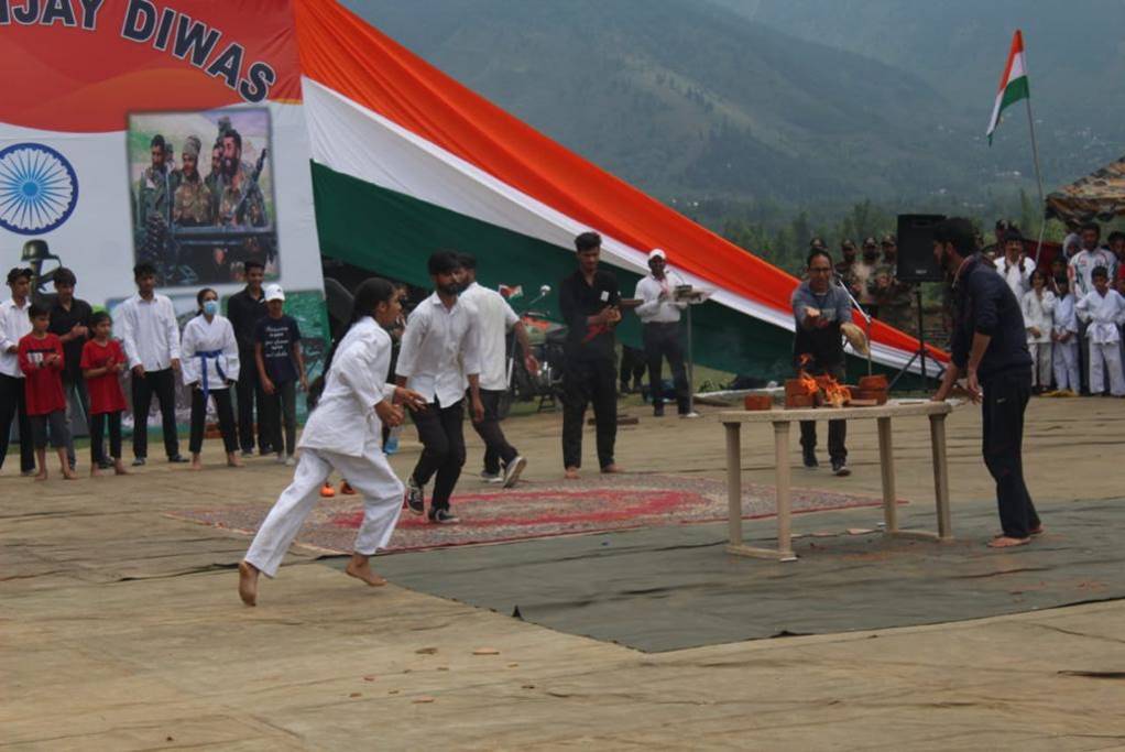 JesminKuddus's tweet photo. #KargilVijayDiwas
#KVD2022
#23YrsOfKargilVijay
#HowsTheJosh https://t.co/rpeGWQ78HG