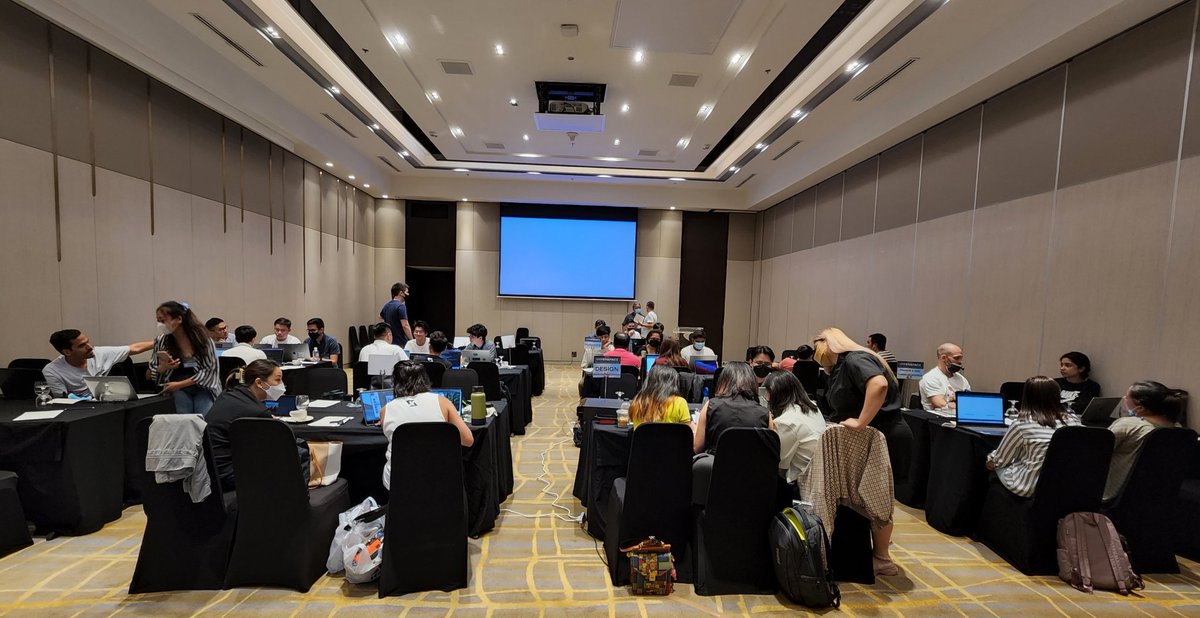 IanLivesCrypto's tweet photo. Hyperspace 2022, @XLDFinance global teambuilding, is happening now!

Countries represented: 
🇵🇭🇻🇳🇸🇬🇬🇧🇺🇸🇲🇾🇨🇳🇱🇰🇲🇦🇮🇩🇳🇬 https://t.co/kdjtTdSzgD