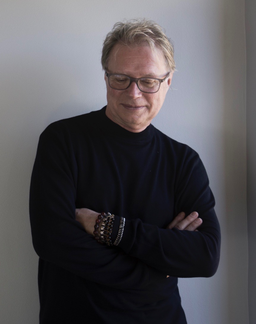 DirectorsLabW's tweet image. Congrats to alumni and Artistic Advisory Committee member, Vincent Paterson on his upcoming book: Icons and Instincts: Choreographing and Directing Entertainment's Biggest Stars. It’s a fascinating dive into dance! Signed copies available for pre-order at rb.gy/5lfcp