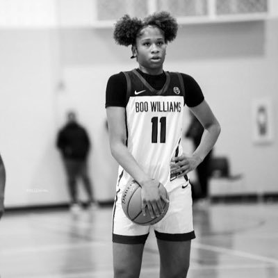 CoachB_Sibley's tweet photo. Another young lady I HAVE to show love to! 2023 Laila Reynolds @lailaReynolds15 she is ranked #37 by @ESPN_WomenHoop &amp; @bballjkey Laila is 6'1, long, athleticc, score at all 3 levels, rebounds well, runs the floor &amp; defends well! @RBA_events @BWSLGirlsAAU #BasketballOnTheBayou https://t.co/S8cKLfPauQ