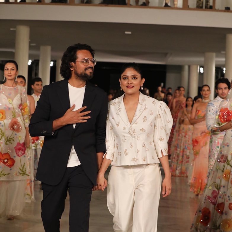 French Embassy in India 🇫🇷🇪🇺 (@franceinindia) on Twitter photo Delighted to host at the Embassy my friend <a href="/RahulMishra_7/">Rahul Mishra</a>'s couture show, The Tree of Life, which has already dazzled crowds at the Paris Haute Couture Week. What an amazing celebration of Nature’s abundance and India’s craft tradition! Delighted to host at the Embassy my friend <a href="/RahulMishra_7/">Rahul Mishra</a>'s couture show, The Tree of Life, which has already dazzled crowds at the Paris Haute Couture Week. What an amazing celebration of Nature’s abundance and India’s craft tradition!