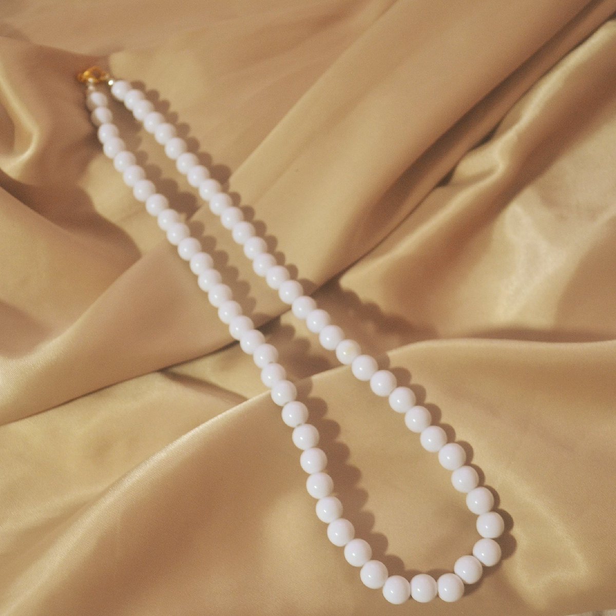 AMNLCrafts's tweet photo. Beaded amd pearl necklaces, get yours now! 🖤✨
FREE CUSTOMIZATION ✨
#smallbusiness #AMNLCrafts #oroquieta #supportlocalbusiness #handmadecraftsforsale
#resincrafts #artsandcrafts #resin #resincraftsoroquieta #diy #giftideas #beadedaccessories #crafts #necklces #pearls https://t.co/xVwPNTULYQ