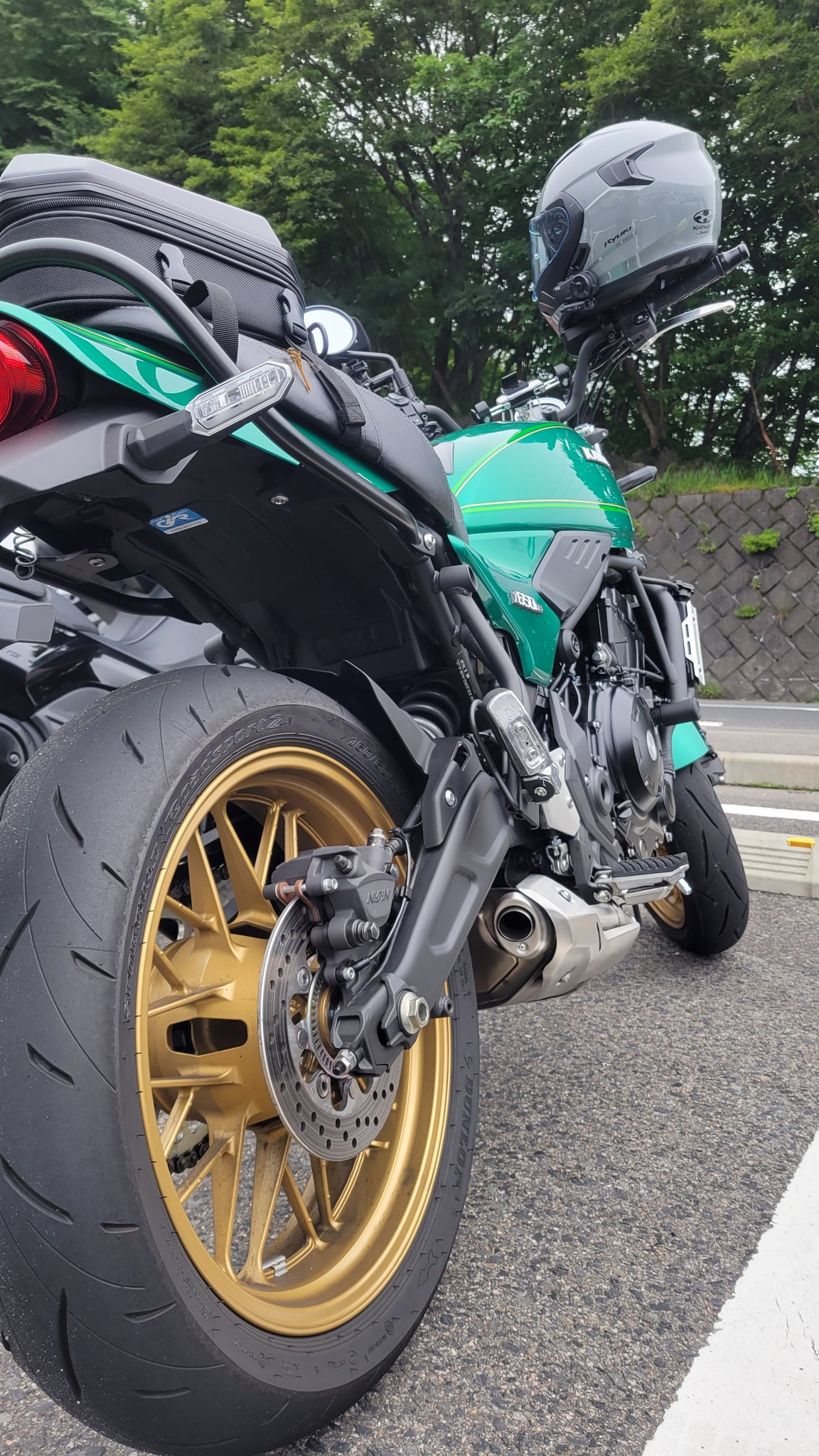 カワサキZ - Cerca / X