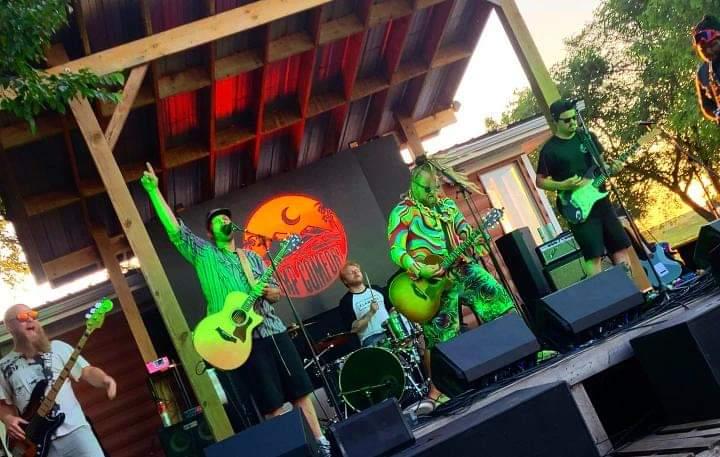 CAMP COMFORT tweet media