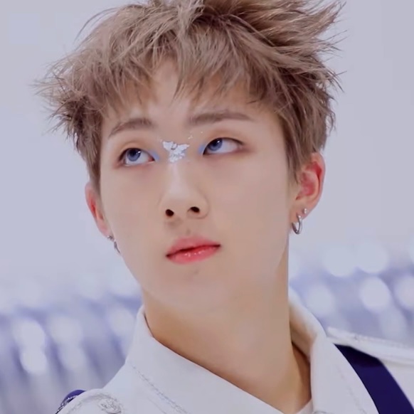 CJIUNGLOOK's tweet photo. https://t.co/WpkPHeN5R3