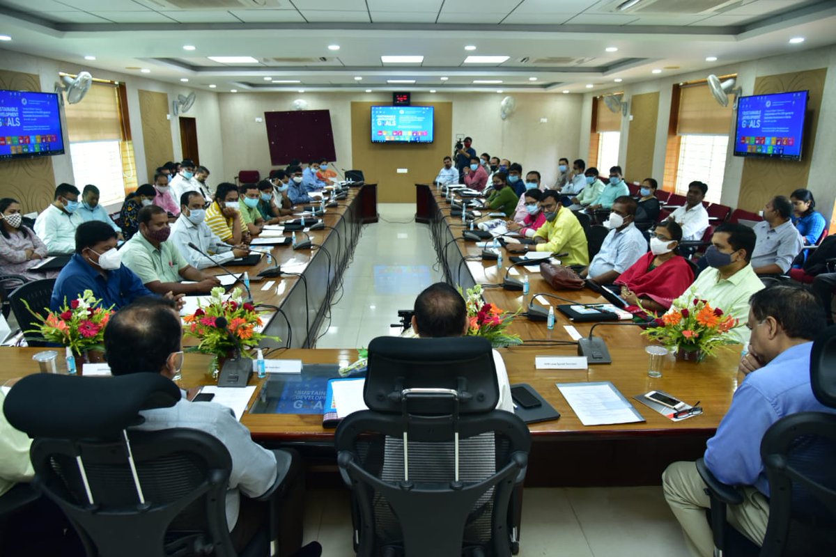 SDGOdisha's tweet photo. Adopting the whole of Government & whole of society approach to achieve the SDGs, GoO & Civil Society come together today to prepare the Master Trainers, who would be taking the message of #SDG4ODISHA to the Districts.
#LocalizingSDG
#Agenda2030
@PCDept_Odisha
@PRDeptOdisha https://t.co/fSYbmSvAdY
