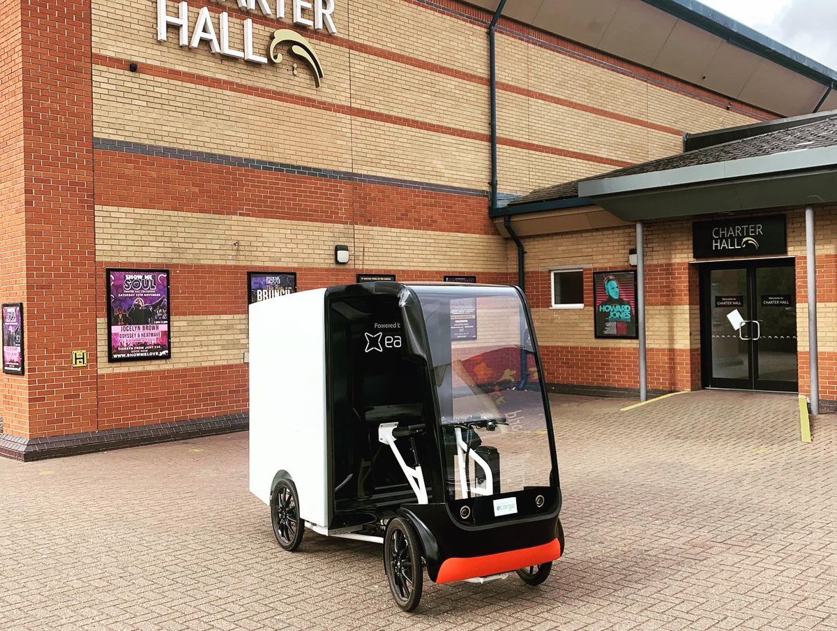 The @EAVcargo - the bike that thinks its a van. All around #Colchester every day; no noise, no fumes, no Co2, no black smoke, avoiding congestion - clean and efficient, getting the work done. #greentransport #ecodeliveries #broughtbybike #fightingclimatechange