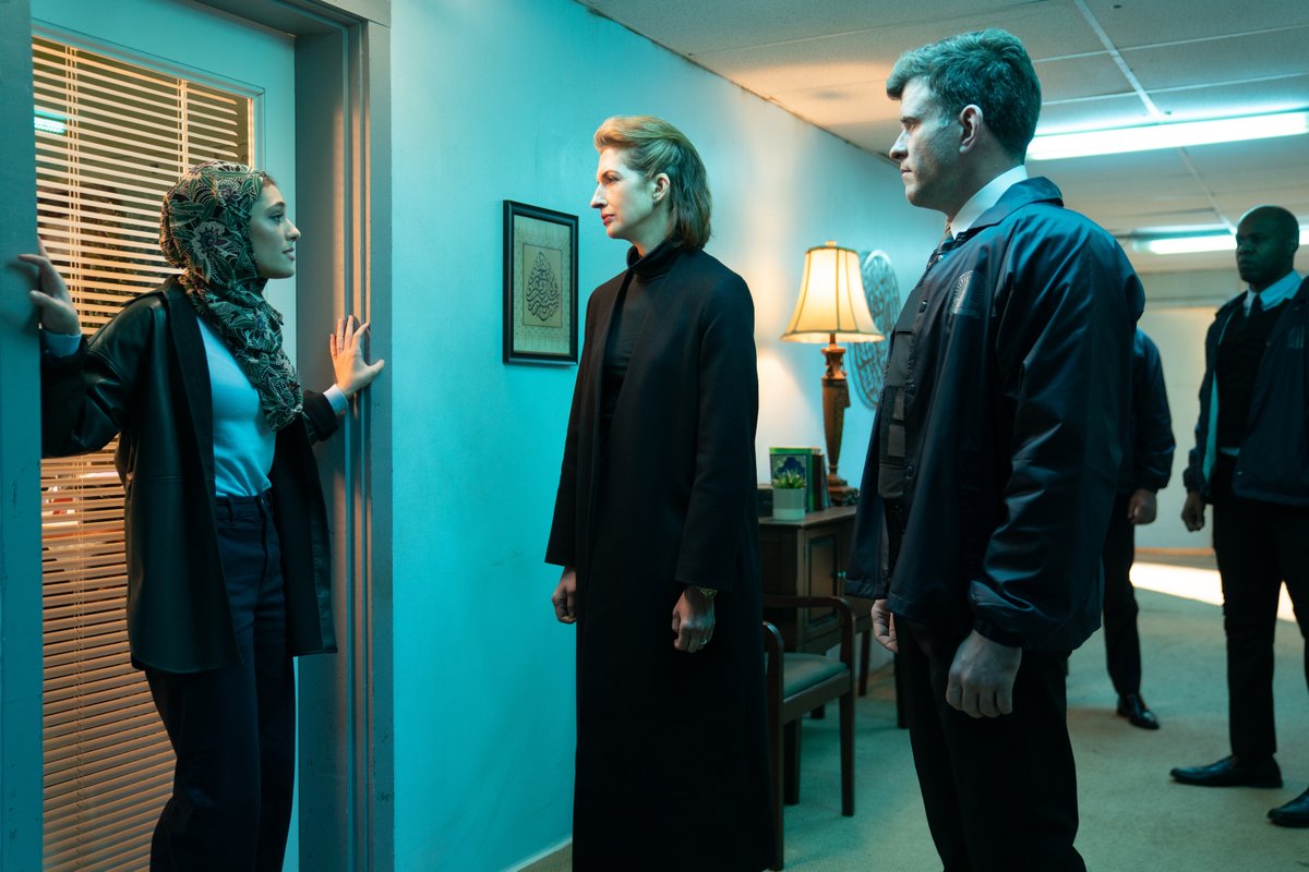 theKomixBro's tweet photo. #MsMarvel 4K HIGH-RES OFFICIAL PIC #MsMarvelEP6
🔥LIKE & RETWEET!💥
#ImanVellani #4K #Inhumans #Mutants #KamalaKhan #MCU #TheMarvels #Pakistani #Partition #MsMarvelfinale https://t.co/Z4WXF3nHlq
