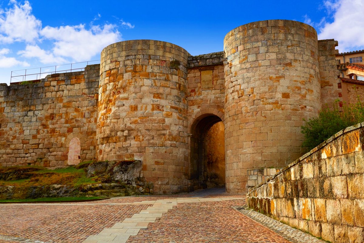 _LOVELYSPAIN_'s tweet photo. Zamora, Castilla y León. https://t.co/tSuJVdr8WB